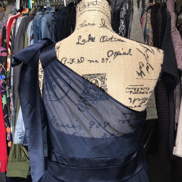 PHOEBE COUTURE Dress - Picture 3 of 7